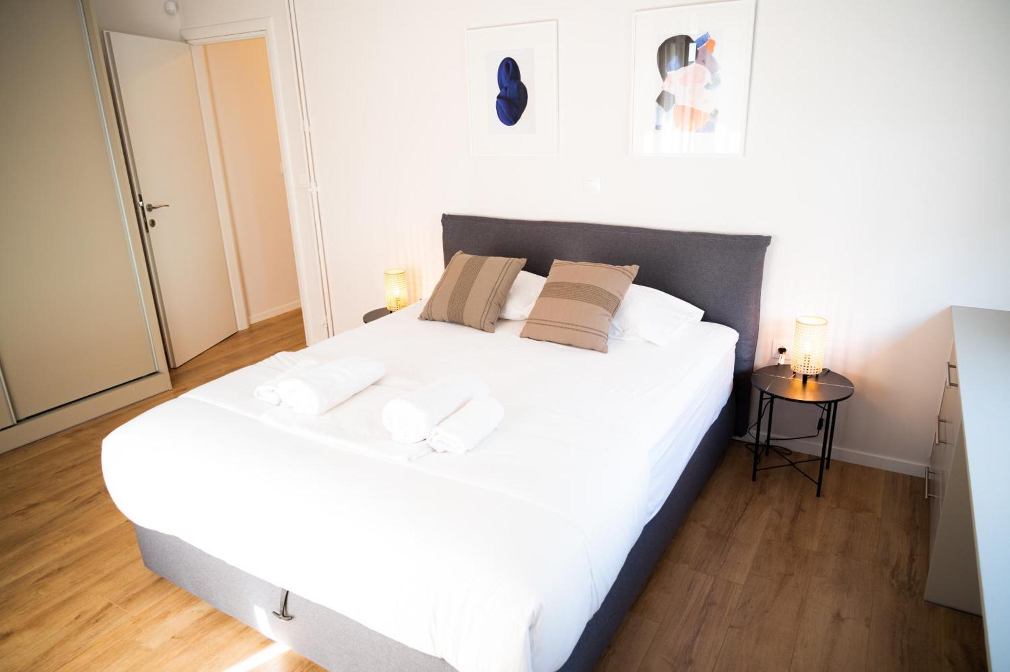 Urban Comfort 2 Bdrm Next To Metro アテネ エクステリア 写真